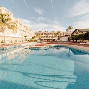 https://complejo-turstico-marina-rey.es-andalucia.com